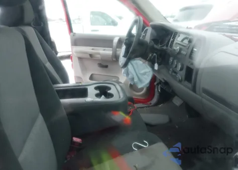 2008 Chevrolet Silverado 1500 Work Truck из США, поврежденный, VIN 1GCEC14XX8Z191542